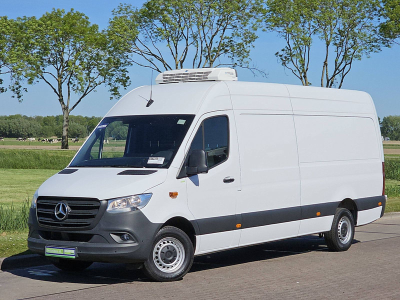 Mercedes-Benz Sprinter 317 L3H2 Maxi Vries/Koel - Koelwagen: afbeelding 2 Mercedes-Benz Sprinter 317 L3H2 Maxi Vries/Koel - Koelwagen: afbeelding 2