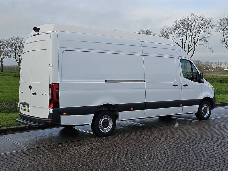 Mercedes-Benz Sprinter 317 L3H3 LED Navi! - Gesloten bestelwagen: afbeelding 3 Mercedes-Benz Sprinter 317 L3H3 LED Navi! - Gesloten bestelwagen: afbeelding 3