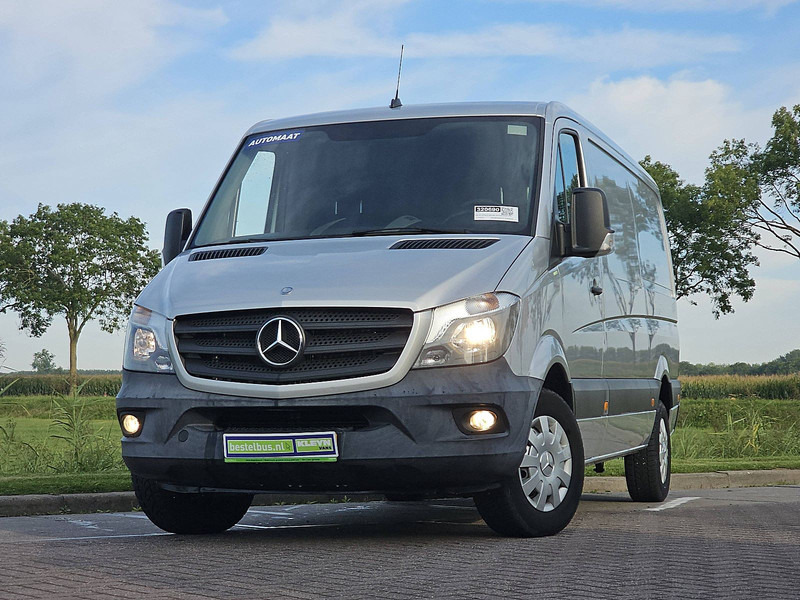 Mercedes-Benz Sprinter 319 V6 3.0 ltr aut EURO6 - Kleine bestelwagen: afbeelding 1 Mercedes-Benz Sprinter 319 V6 3.0 ltr aut EURO6 - Kleine bestelwagen: afbeelding 1