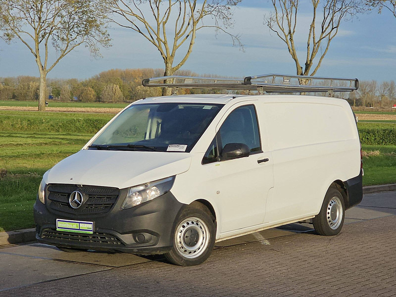 Mercedes-Benz Vito 111 Lang - Kleine bestelwagen: afbeelding 2 Mercedes-Benz Vito 111 Lang - Kleine bestelwagen: afbeelding 2
