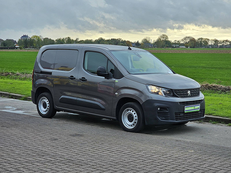 Peugeot Partner  1.5 BHDI 102 - Bestelwagen gesloten laadbak: afbeelding 5 Peugeot Partner  1.5 BHDI 102 - Bestelwagen gesloten laadbak: afbeelding 5