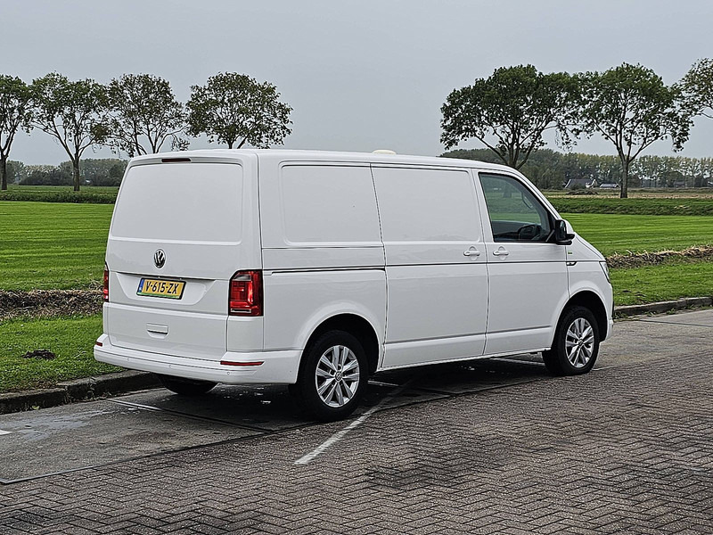 Volkswagen Transporter 2.0 TDI 115 EDITION L1H1 - Kleine bestelwagen: afbeelding 3 Volkswagen Transporter 2.0 TDI 115 EDITION L1H1 - Kleine bestelwagen: afbeelding 3