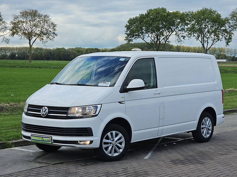Volkswagen Transporter 2.0 TDI L1H1 Airco Euro6 NAP - Kleine bestelwagen: afbeelding 2 Volkswagen Transporter 2.0 TDI L1H1 Airco Euro6 NAP - Kleine bestelwagen: afbeelding 2
