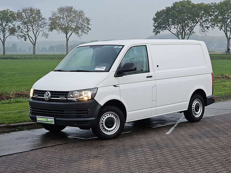 Volkswagen Transporter 2.0 TDI ac EURO6 - Kleine bestelwagen: afbeelding 2 Volkswagen Transporter 2.0 TDI ac EURO6 - Kleine bestelwagen: afbeelding 2