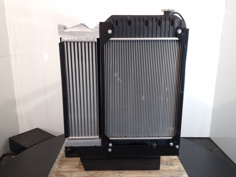 Caterpillar 3054C DITAAC Engine + Radiator - Motor voor Industriële machine: afbeelding 5 Caterpillar 3054C DITAAC Engine + Radiator - Motor voor Industriële machine: afbeelding 5