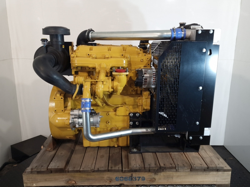 Caterpillar 3054C DITAAC Engine + Radiator - Motor voor Industriële machine: afbeelding 3 Caterpillar 3054C DITAAC Engine + Radiator - Motor voor Industriële machine: afbeelding 3