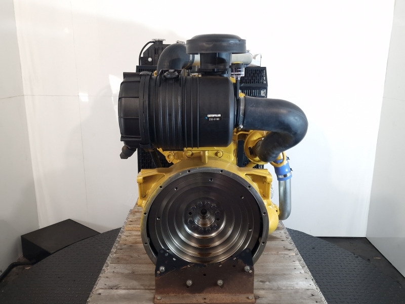 Caterpillar 3054C DITAAC Engine + Radiator - Motor voor Industriële machine: afbeelding 4 Caterpillar 3054C DITAAC Engine + Radiator - Motor voor Industriële machine: afbeelding 4