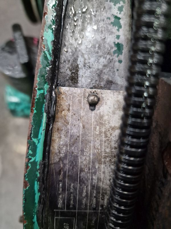 Cummins Isce 225 30 Trident Spec Engine (Truck) 2003 300 - Motor voor Vrachtwagen: afbeelding 2 Cummins Isce 225 30 Trident Spec Engine (Truck) 2003 300 - Motor voor Vrachtwagen: afbeelding 2