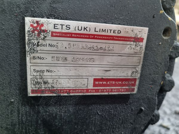 Dana Spicer 13.5HR32412-636 Gearbox - Versnellingsbak: afbeelding 2 Dana Spicer 13.5HR32412-636 Gearbox - Versnellingsbak: afbeelding 2