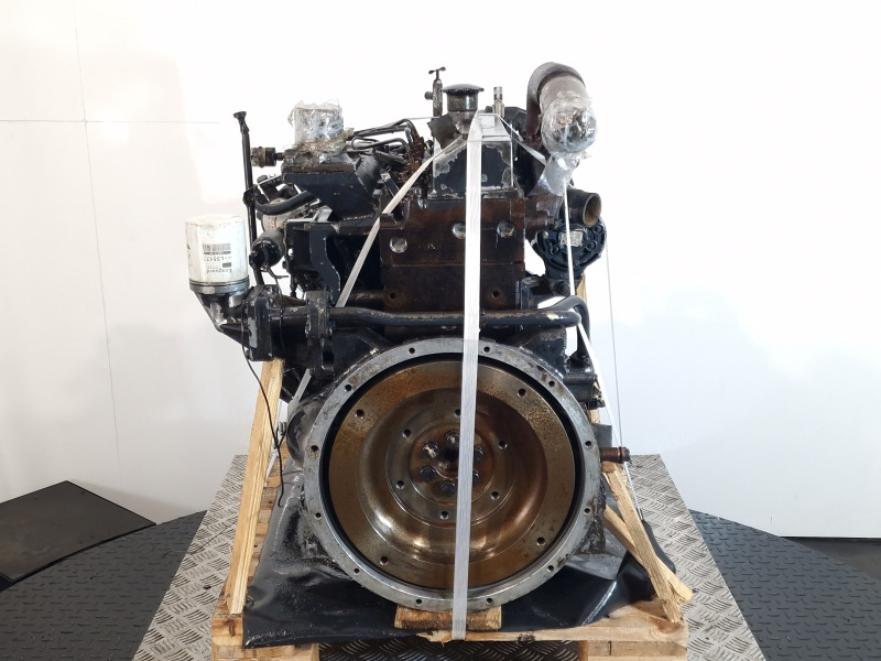 Komatsu 4D95LE-2 Engine (Plant) - Motor voor Bouwmachine: afbeelding 2 Komatsu 4D95LE-2 Engine (Plant) - Motor voor Bouwmachine: afbeelding 2