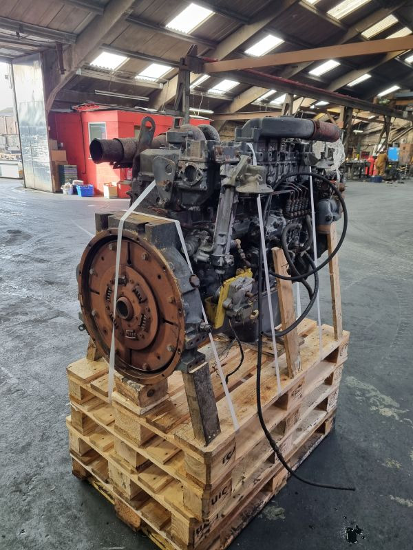 Komatsu SAA6D108E PC300-6 Engine (Plant) - Motor voor Bouwmachine: afbeelding 1 Komatsu SAA6D108E PC300-6 Engine (Plant) - Motor voor Bouwmachine: afbeelding 1