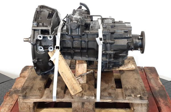ZF 6S800TO MAN Spec Gearbox 2011 - Versnellingsbak: afbeelding 4 ZF 6S800TO MAN Spec Gearbox 2011 - Versnellingsbak: afbeelding 4