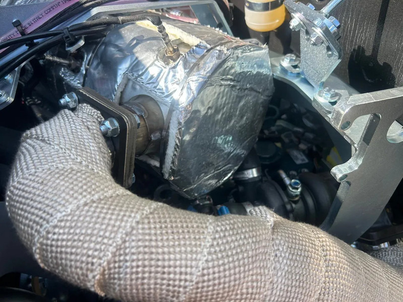 Giant G2700 - Compacte rupslader: afbeelding 5 Giant G2700 - Compacte rupslader: afbeelding 5