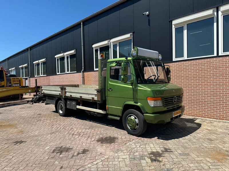 Mercedes-Benz Vario 816D - Vrachtwagen met open laadbak: afbeelding 4 Mercedes-Benz Vario 816D - Vrachtwagen met open laadbak: afbeelding 4