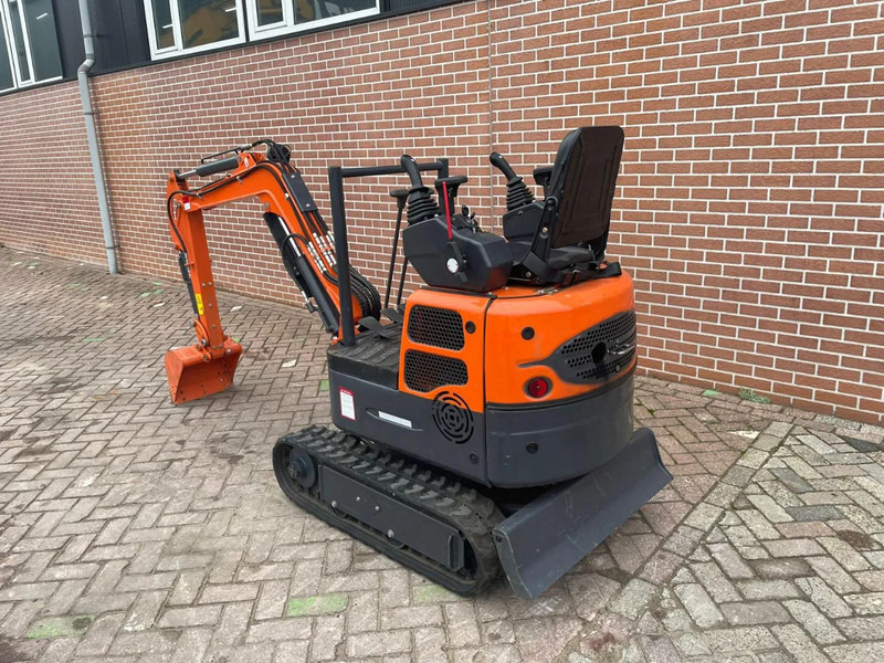 Rhino RTE-11B - Minigraafmachine: afbeelding 2 Rhino RTE-11B - Minigraafmachine: afbeelding 2