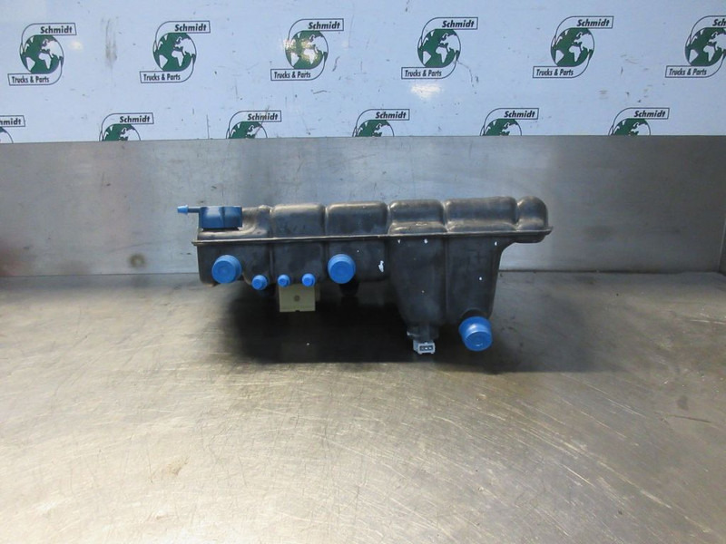 DAF 1295910 / 1607794 EXPANSIEVAT - Expansietank voor Vrachtwagen: afbeelding 3 DAF 1295910 / 1607794 EXPANSIEVAT - Expansietank voor Vrachtwagen: afbeelding 3