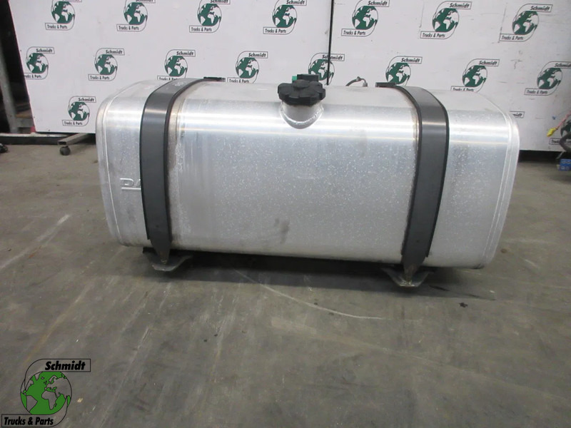 DAF 1681816 // 340 LITER DAF LF 210 EURO 6 MODEL 2020 - Brandstoftank voor Vrachtwagen: afbeelding 1 DAF 1681816 // 340 LITER DAF LF 210 EURO 6 MODEL 2020 - Brandstoftank voor Vrachtwagen: afbeelding 1