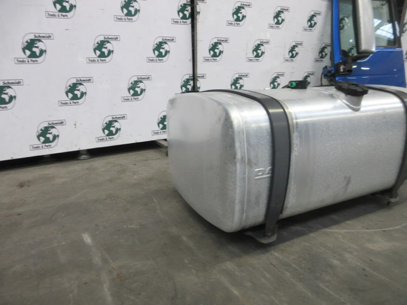DAF 1681816 // 340 LITER DAF LF 210 EURO 6 MODEL 2020 - Brandstoftank voor Vrachtwagen: afbeelding 3 DAF 1681816 // 340 LITER DAF LF 210 EURO 6 MODEL 2020 - Brandstoftank voor Vrachtwagen: afbeelding 3