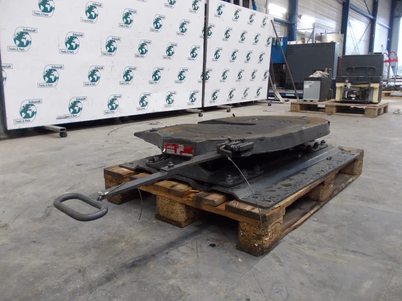 DAF 1825010 // JOST /JSK37C02004CS // G50-X // D 152/ U 20 1825010 // JOST /JSK37C02004CS // G50-X // D 152/ U 20 DAF XF 450 EURO 6 - Koppelschotel voor Vrachtwagen: afbeelding 2 DAF 1825010 // JOST /JSK37C02004CS // G50-X // D 152/ U 20 1825010 // JOST /JSK37C02004CS // G50-X // D 152/ U 20 DAF XF 450 EURO 6 - Koppelschotel voor Vrachtwagen: afbeelding 2