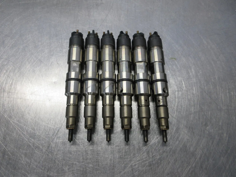 MAN 51.10100-6115 INJECTOR MAN TGM 18.290 EURO 6 MODEL 2018 - Brandstoffilter voor Vrachtwagen: afbeelding 4 MAN 51.10100-6115 INJECTOR MAN TGM 18.290 EURO 6 MODEL 2018 - Brandstoffilter voor Vrachtwagen: afbeelding 4