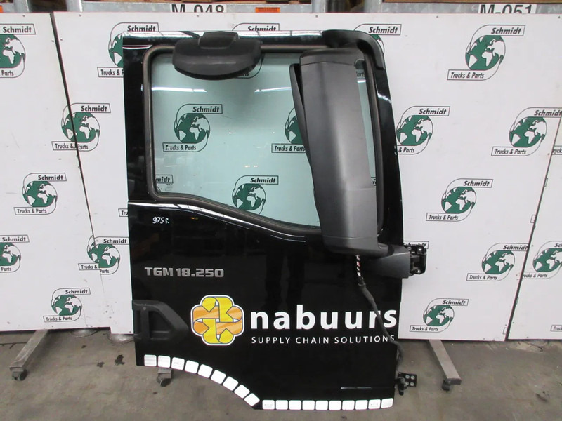 MAN 81.62600-4140//81.62600-4140//81.63730-6878 DEUR MAN TGM MODEL 2024 - Deur en onderdelen voor Vrachtwagen: afbeelding 5 MAN 81.62600-4140//81.62600-4140//81.63730-6878 DEUR MAN TGM MODEL 2024 - Deur en onderdelen voor Vrachtwagen: afbeelding 5