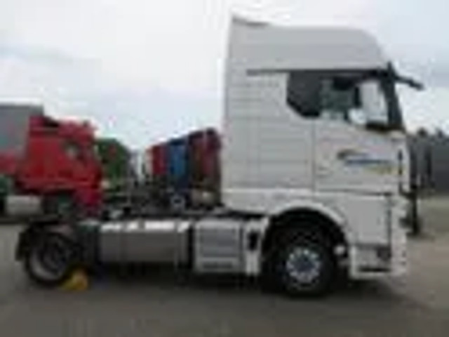 MAN CABINE MAN 18.510 COMPLEET MET STOEL ZO ALS OP DE FOTO'S MODEL 2023 - Cabine en interieur voor Vrachtwagen: afbeelding 4 MAN CABINE MAN 18.510 COMPLEET MET STOEL ZO ALS OP DE FOTO'S MODEL 2023 - Cabine en interieur voor Vrachtwagen: afbeelding 4