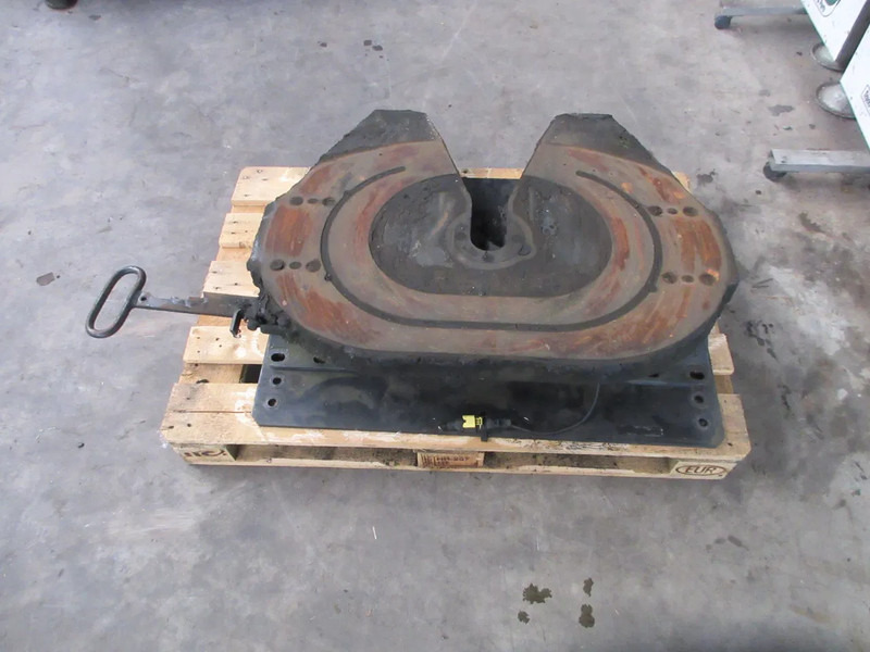 MAN D 152 G5B-X U 20 D 152 G5B-X U 20 MAN 18.440 EURO 6 MODEL 2018 JOST SCHOTEL - Koppelschotel voor Vrachtwagen: afbeelding 3 MAN D 152 G5B-X U 20 D 152 G5B-X U 20 MAN 18.440 EURO 6 MODEL 2018 JOST SCHOTEL - Koppelschotel voor Vrachtwagen: afbeelding 3