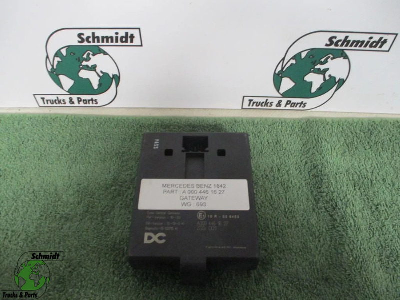 Mercedes-Benz A 000 446 16 27 CENTRAL GATEWAY - ZGS 001 - Elektrisch systeem voor Vrachtwagen: afbeelding 1 Mercedes-Benz A 000 446 16 27 CENTRAL GATEWAY - ZGS 001 - Elektrisch systeem voor Vrachtwagen: afbeelding 1