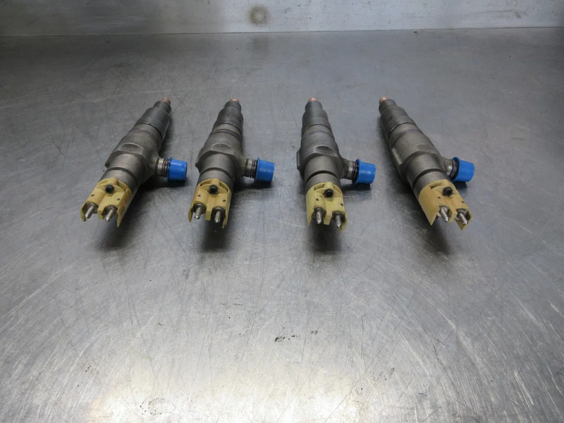 Mercedes-Benz A 936 070 17 87 // A 936 070 21 87 // A 936 178 70 02 INJECTORS DEMO MERCEDES OM 936LA EURO 6 - Brandstoffilter voor Vrachtwagen: afbeelding 3 Mercedes-Benz A 936 070 17 87 // A 936 070 21 87 // A 936 178 70 02 INJECTORS DEMO MERCEDES OM 936LA EURO 6 - Brandstoffilter voor Vrachtwagen: afbeelding 3