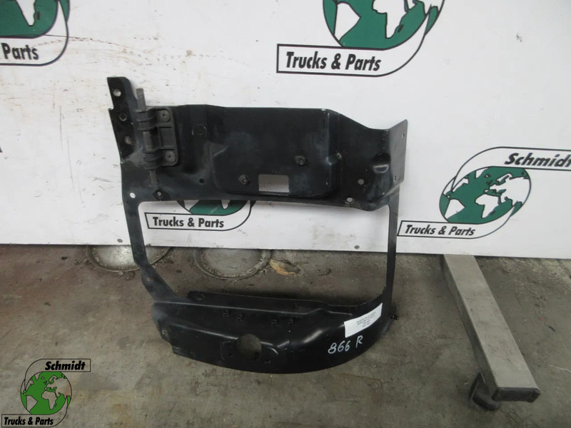 Scania 1853355 KOPLAMPFRAME SCANIA R SERIE EURO 6 RECHTS - Cabine en interieur voor Vrachtwagen: afbeelding 1 Scania 1853355 KOPLAMPFRAME SCANIA R SERIE EURO 6 RECHTS - Cabine en interieur voor Vrachtwagen: afbeelding 1