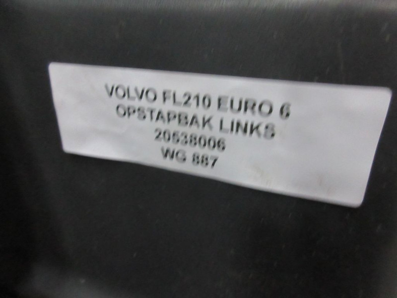 Volvo 20538006 INSTAPKAS VOLVO FL210 EURO 6 - Cabine en interieur voor Vrachtwagen: afbeelding 3 Volvo 20538006 INSTAPKAS VOLVO FL210 EURO 6 - Cabine en interieur voor Vrachtwagen: afbeelding 3