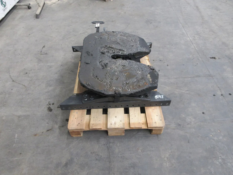 Volvo 21587522 // SAF HOLLAND G50-X D 152,3 U20,0 SK-S 3620 21587522 // SAF HOLLAND G50-X D 152,3 U20,0 SK-S 3620 MODEL 2023 - Koppelschotel voor Vrachtwagen: afbeelding 3 Volvo 21587522 // SAF HOLLAND G50-X D 152,3 U20,0 SK-S 3620 21587522 // SAF HOLLAND G50-X D 152,3 U20,0 SK-S 3620 MODEL 2023 - Koppelschotel voor Vrachtwagen: afbeelding 3