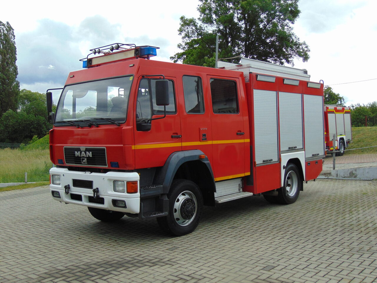 MAN LE14.260 4x4 MAGIRUS - Brandweerwagen: afbeelding 1 MAN LE14.260 4x4 MAGIRUS - Brandweerwagen: afbeelding 1