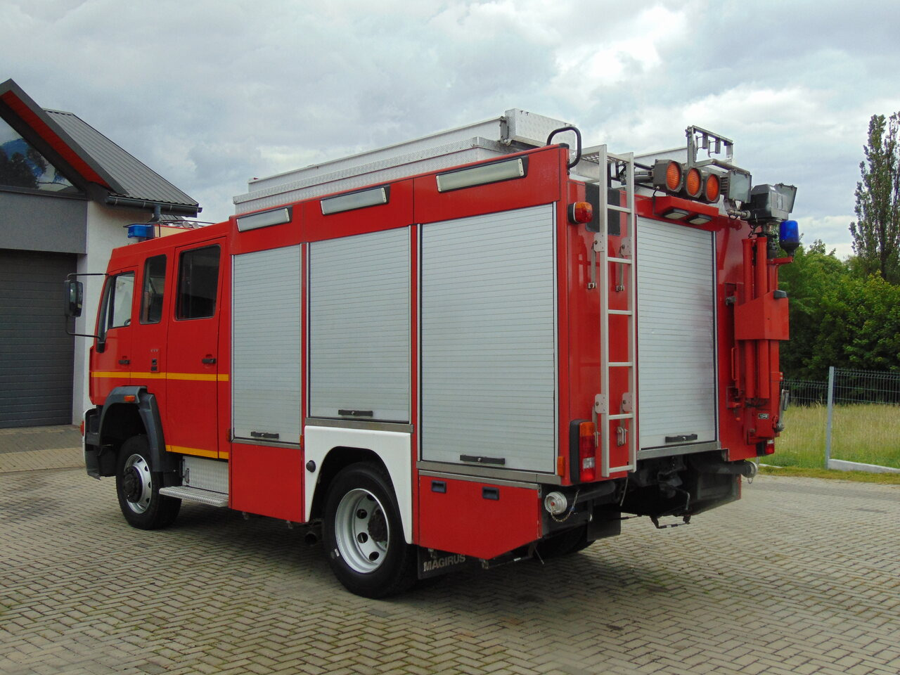 MAN LE14.260 4x4 MAGIRUS - Brandweerwagen: afbeelding 3 MAN LE14.260 4x4 MAGIRUS - Brandweerwagen: afbeelding 3