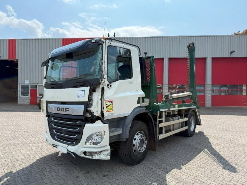 DAF CF410 / ENGINE RUNNING / ONLY:74525 KM / HYVA SKIPLOADER 3250 KG / AIRCO / AUTOMATIC / EURO-6 / 2020 - Portaalarmsysteem vrachtwagen: afbeelding 1 DAF CF410 / ENGINE RUNNING / ONLY:74525 KM / HYVA SKIPLOADER 3250 KG / AIRCO / AUTOMATIC / EURO-6 / 2020 - Portaalarmsysteem vrachtwagen: afbeelding 1