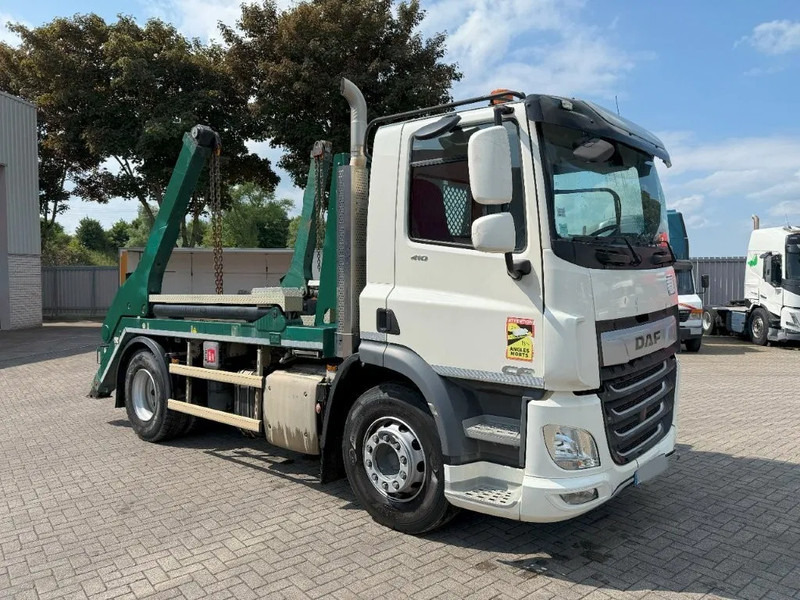 DAF CF410 / ENGINE RUNNING / ONLY:74525 KM / HYVA SKIPLOADER 3250 KG / AIRCO / AUTOMATIC / EURO-6 / 2020 - Portaalarmsysteem vrachtwagen: afbeelding 2 DAF CF410 / ENGINE RUNNING / ONLY:74525 KM / HYVA SKIPLOADER 3250 KG / AIRCO / AUTOMATIC / EURO-6 / 2020 - Portaalarmsysteem vrachtwagen: afbeelding 2