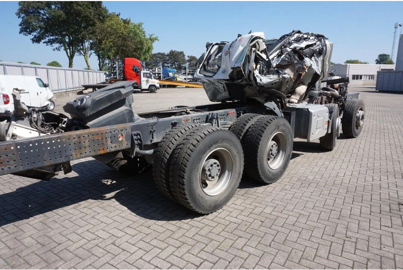 Renault C460 / 8X4 / BIG AXLE / FULL STEEL / 2 X LENKACHSE / EURO-6 / 2022 - Chassis vrachtwagen: afbeelding 4 Renault C460 / 8X4 / BIG AXLE / FULL STEEL / 2 X LENKACHSE / EURO-6 / 2022 - Chassis vrachtwagen: afbeelding 4