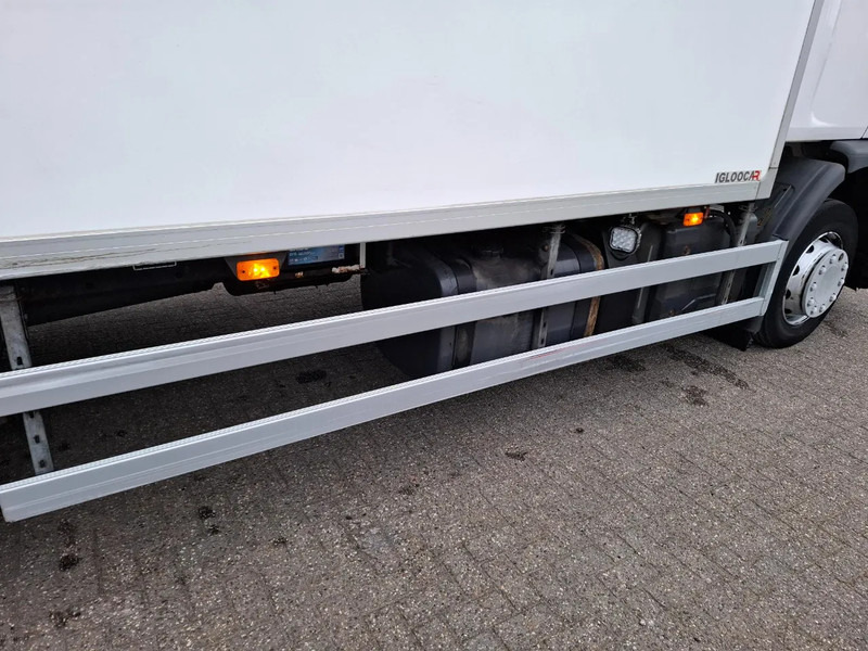 Leasing Renault D16.280 WIDE / ONLY:497760 KM / THERMOKING / PLATFORM 2TON / LWDS / BED / DATALOG / FULL-AIR / AUTOMATIC / EURO-6 / 2017 Renault D16.280 WIDE / ONLY:497760 KM / THERMOKING / PLATFORM 2TON / LWDS / BED / DATALOG / FULL-AIR / AUTOMATIC / EURO-6 / 2017: afbeelding 10