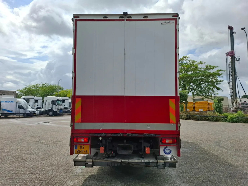 Renault T470 / CLEAN NL TRUCK / SLIDING ROOF / CURTAIN SAILS / SMART TACHO / ACC / LWDS / PLATFORM 2000KG / FRIDGE / AUTOMATIC / EURO-6 - Bakwagen: afbeelding 4 Renault T470 / CLEAN NL TRUCK / SLIDING ROOF / CURTAIN SAILS / SMART TACHO / ACC / LWDS / PLATFORM 2000KG / FRIDGE / AUTOMATIC / EURO-6 - Bakwagen: afbeelding 4