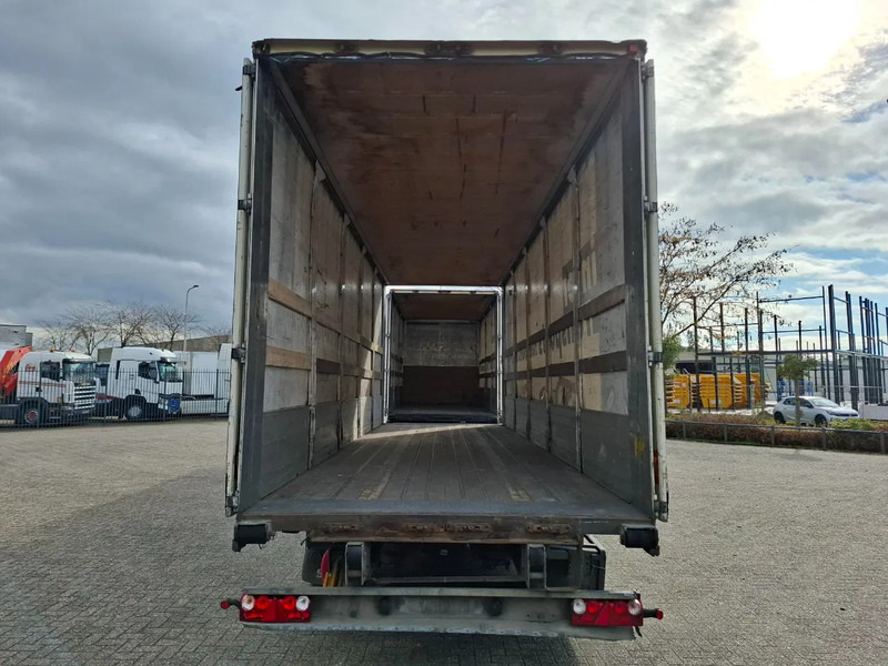 Renault T480 COMFORT / DOUBLE TANK / TIR LINE / TUV:30-03-2026 / THROUGH LOADING SYSTEM / LWDS / AUTOMATIC / EURO-6 / 2017 - Schuifzeilen vrachtwagen: afbeelding 5 Renault T480 COMFORT / DOUBLE TANK / TIR LINE / TUV:30-03-2026 / THROUGH LOADING SYSTEM / LWDS / AUTOMATIC / EURO-6 / 2017 - Schuifzeilen vrachtwagen: afbeelding 5