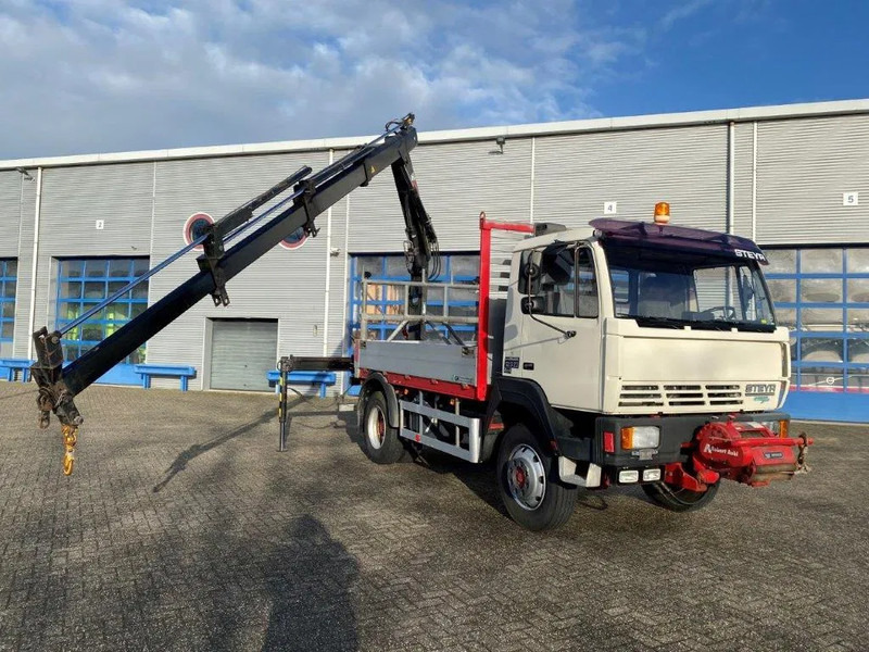 Steyr LÄRMARM 12S23 / 4X4 / CRANE HIAB 092 / WINCH / ONLY: 117406KM / TOP CONDITION / BIG AXLE / FULL STEEL+DRUM BRAKES / MANUAL / EUR - Kraanwagen: afbeelding 3 Steyr LÄRMARM 12S23 / 4X4 / CRANE HIAB 092 / WINCH / ONLY: 117406KM / TOP CONDITION / BIG AXLE / FULL STEEL+DRUM BRAKES / MANUAL / EUR - Kraanwagen: afbeelding 3