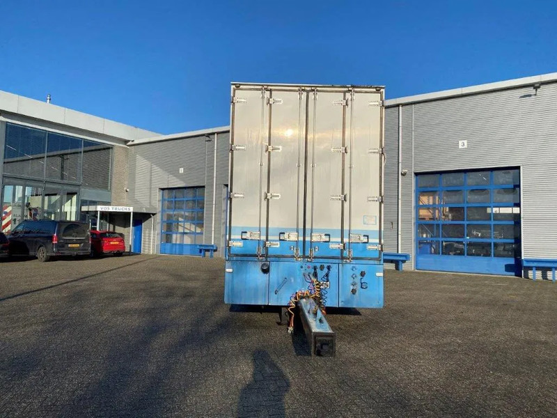 Leasing Tracon UDEN TM.180 / NL TRAILER / THROUGH-LOADING SYSTEM / ISOLATED / ALCOA / PLATFORM 2000 KG / 2003 Tracon UDEN TM.180 / NL TRAILER / THROUGH-LOADING SYSTEM / ISOLATED / ALCOA / PLATFORM 2000 KG / 2003: afbeelding 8 Leasing Tracon UDEN TM.180 / NL TRAILER / THROUGH-LOADING SYSTEM / ISOLATED / ALCOA / PLATFORM 2000 KG / 2003 Tracon UDEN TM.180 / NL TRAILER / THROUGH-LOADING SYSTEM / ISOLATED / ALCOA / PLATFORM 2000 KG / 2003: afbeelding 8