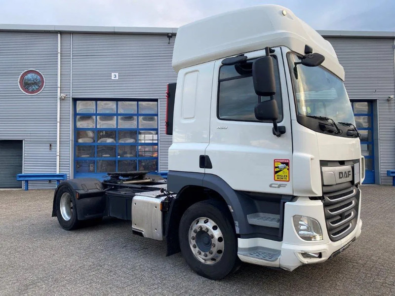 DAF CF450 / ADR / INTARDER / LWDS / ONLY:423325 KM / PARKCOOL / AUTOMATIC / EURO-6 / 2018 - Trekker: afbeelding 2 DAF CF450 / ADR / INTARDER / LWDS / ONLY:423325 KM / PARKCOOL / AUTOMATIC / EURO-6 / 2018 - Trekker: afbeelding 2