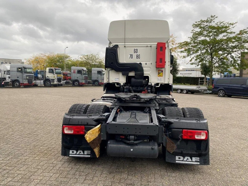 DAF CF450 / ADR / INTARDER / LWDS / ONLY:423325 KM / PARKCOOL / AUTOMATIC / EURO-6 / 2018 - Trekker: afbeelding 4 DAF CF450 / ADR / INTARDER / LWDS / ONLY:423325 KM / PARKCOOL / AUTOMATIC / EURO-6 / 2018 - Trekker: afbeelding 4