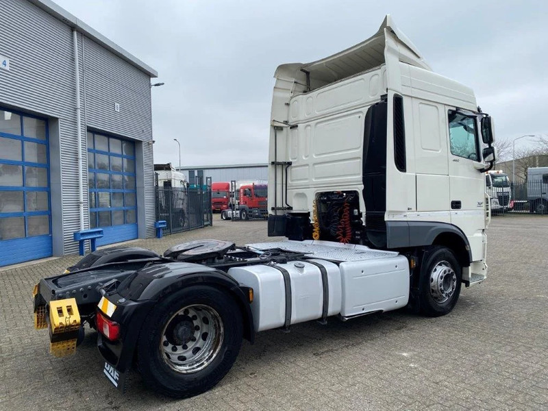 DAF XF106-460 / DOUBLE TANK / DEB / FRIDGE / 2XBED / AUTOMATIC / EURO-6 / 2014 - Trekker: afbeelding 5 DAF XF106-460 / DOUBLE TANK / DEB / FRIDGE / 2XBED / AUTOMATIC / EURO-6 / 2014 - Trekker: afbeelding 5