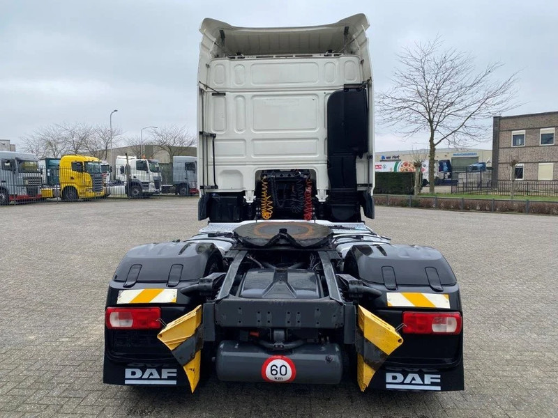 DAF XF106-460 / DOUBLE TANK / DEB / FRIDGE / 2XBED / AUTOMATIC / EURO-6 / 2014 - Trekker: afbeelding 4 DAF XF106-460 / DOUBLE TANK / DEB / FRIDGE / 2XBED / AUTOMATIC / EURO-6 / 2014 - Trekker: afbeelding 4