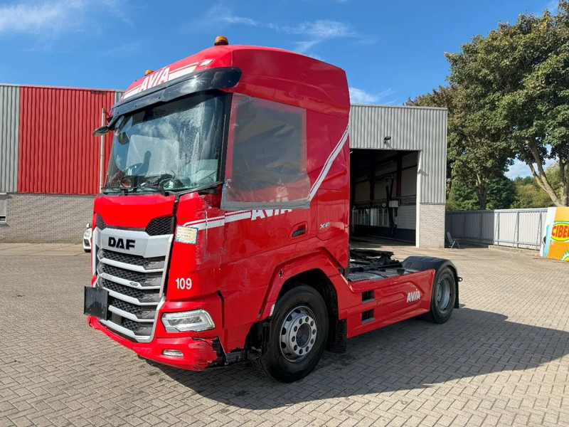 DAF XF450 FT / ENGINE RUNNING / ONLY:132521 KM / HYDRAULICS / DIGITAL DASH / DEB / HIGH CAB / AUTOMATIC / EURO-6 / 2024 - Trekker: afbeelding 1 DAF XF450 FT / ENGINE RUNNING / ONLY:132521 KM / HYDRAULICS / DIGITAL DASH / DEB / HIGH CAB / AUTOMATIC / EURO-6 / 2024 - Trekker: afbeelding 1
