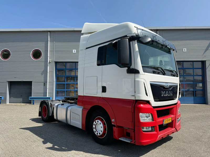 MAN TGX 18.440 / TUV:19-09-2025 / NL TRUCK / DOUBLE TANK / NAVI / FRIDGE / LWDS / ACC / AUTOMATIC / EURO-6 / 2016 - Trekker: afbeelding 2 MAN TGX 18.440 / TUV:19-09-2025 / NL TRUCK / DOUBLE TANK / NAVI / FRIDGE / LWDS / ACC / AUTOMATIC / EURO-6 / 2016 - Trekker: afbeelding 2