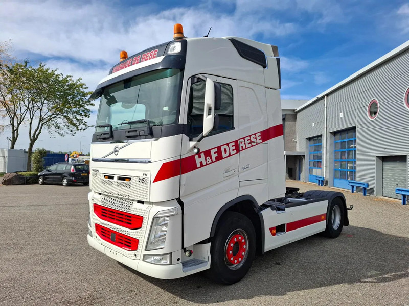 Volvo FH4-460 / VEB+ / HYDRAULICS / TUV:31-10-2025 / GEN2 V2 SMART TACHO / LWDS / SIDESKIRTS / FRIDGE / EURO-6 / 2018 - Trekker: afbeelding 1 Volvo FH4-460 / VEB+ / HYDRAULICS / TUV:31-10-2025 / GEN2 V2 SMART TACHO / LWDS / SIDESKIRTS / FRIDGE / EURO-6 / 2018 - Trekker: afbeelding 1