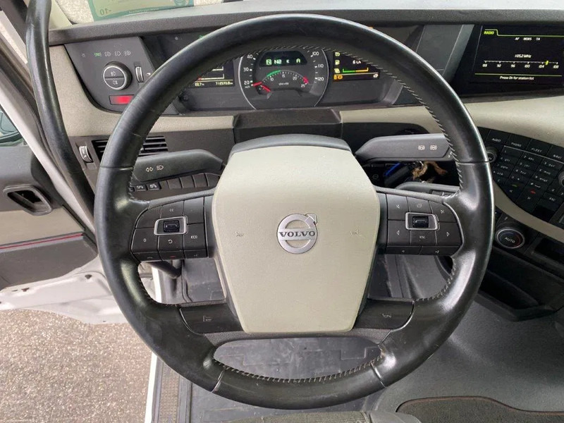 Leasing Volvo FH4-500 / VEB+ / HYDRAULICS / LWDS / I-PARCOOL / FRIDGE / AUTOMATIC / EURO-6 / 2018 Volvo FH4-500 / VEB+ / HYDRAULICS / LWDS / I-PARCOOL / FRIDGE / AUTOMATIC / EURO-6 / 2018: afbeelding 13